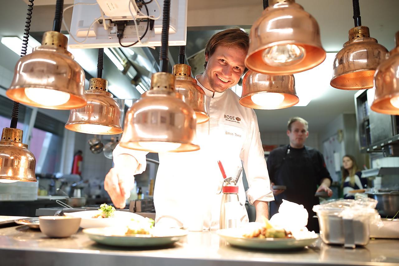 Biohotel-Restaurant Rose Hayingen Экстерьер фото
